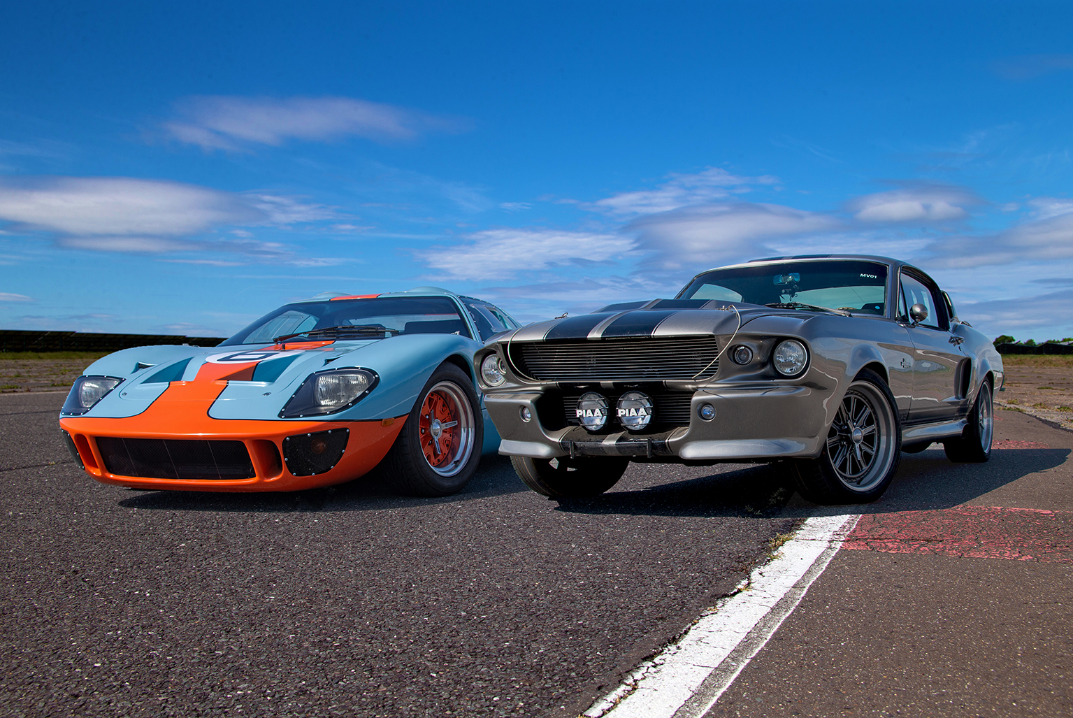 Iconic Classic Driving Experience 4 Car - Weekday - Supercar