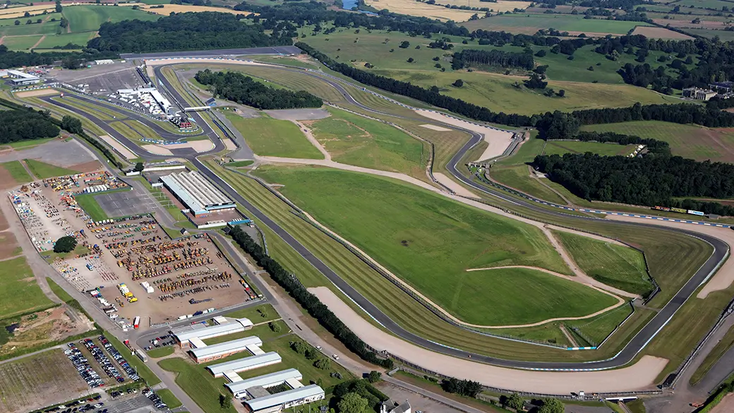 Donington Park - Supercar Driving Experiences UK ⭐⭐⭐⭐⭐ - Derbyshire